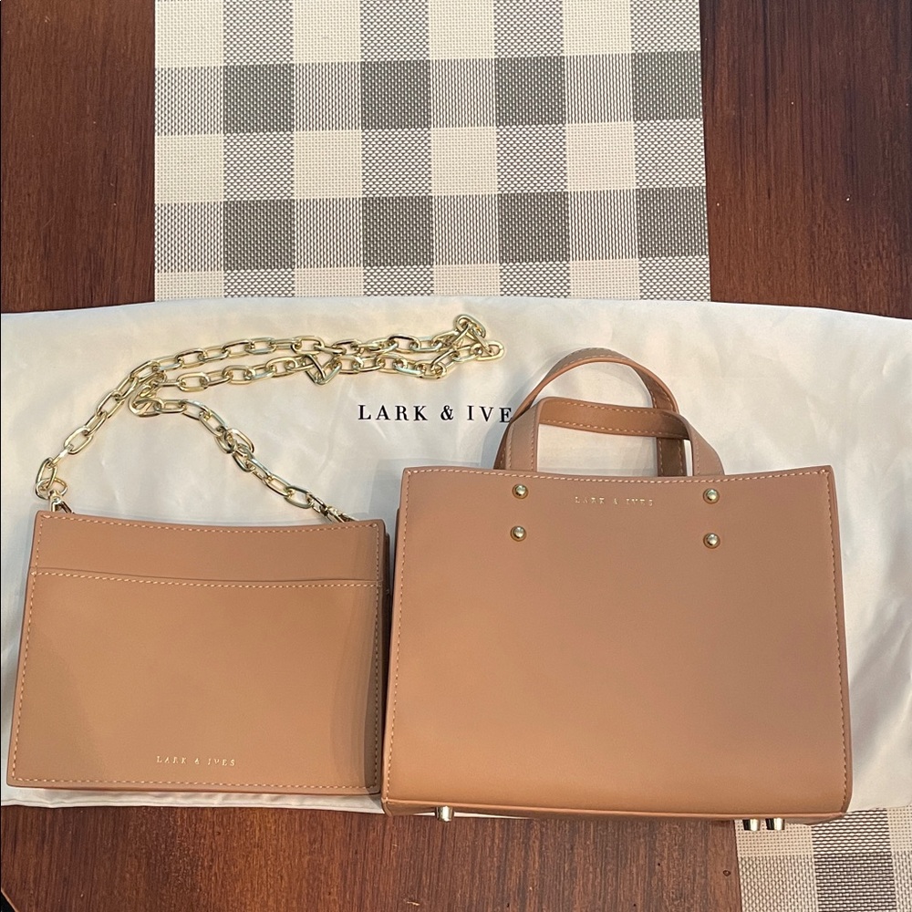 Lark & Ives Beige Women's Perfect Tote Mini